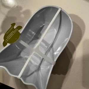 Salad Bowls / Cereal/ Snack Bowls  Set of 4 (Ghost Themed - Melamine) new / home